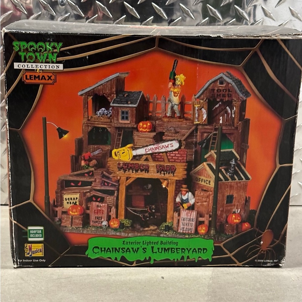 Lemax Spooky Town Chainsaws Lumberyard Lighted w/Sounds Halloween Village House